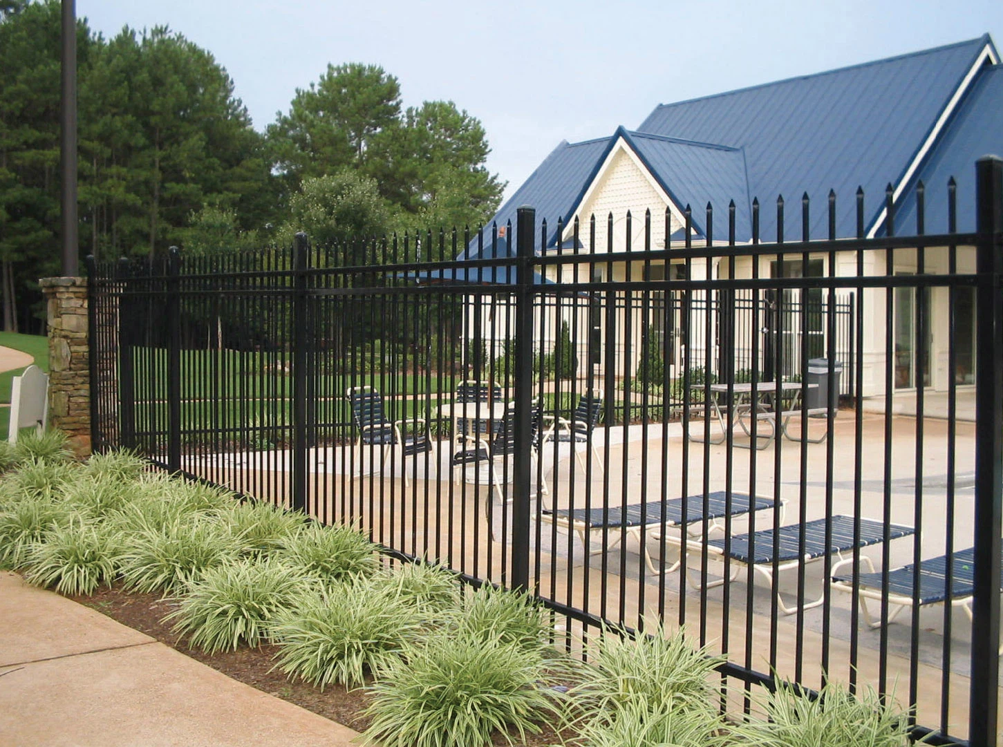 STEEL FENCE STEEL FENCE